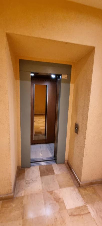 Chambre D'Hotes Sde, Wc Prive Climatise Dans Loft 80M2 Espace Commun Avec Les Habitants Salon Et Cuisine Διαμέρισμα Τουλόν Εξωτερικό φωτογραφία